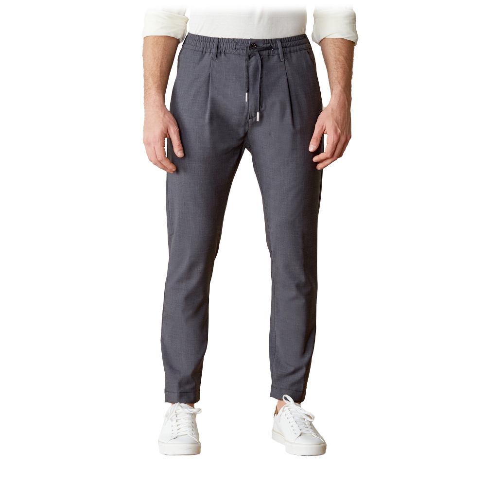 Cruna - Mitte Trousers in Fresh Wool - 560 - Medium Grey - Handmade in ...