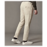 Cruna - Pantalone Mitte in Velluto a Coste - 610 - Bianco Corda - Handmade in Italy - Pantaloni di Alta Qualità Luxury