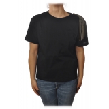 Patrizia Pepe - T-shirt Girocollo con Dettaglio Spilla - Nero - T-Shirt - Made in Italy - Luxury Exclusive Collection