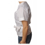 Pinko - Shirt Scamorza V-neck Screwed at the Waist - White - Shirt - Made in Italy - Luxury Exclusive Collection