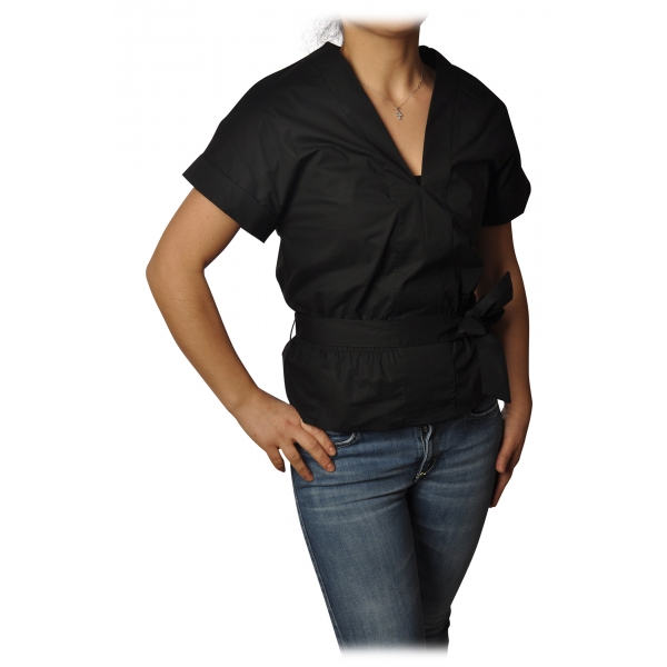 Pinko - Shirt Scamorza V-neck Screwed at the Waist - Black - Shirt - Made in Italy - Luxury Exclusive Collection