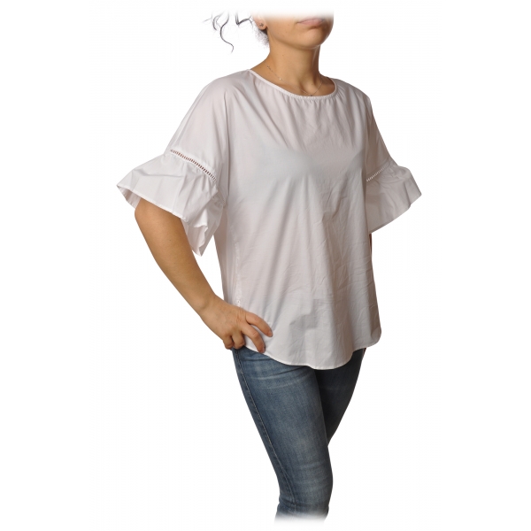 white shirt frill sleeves