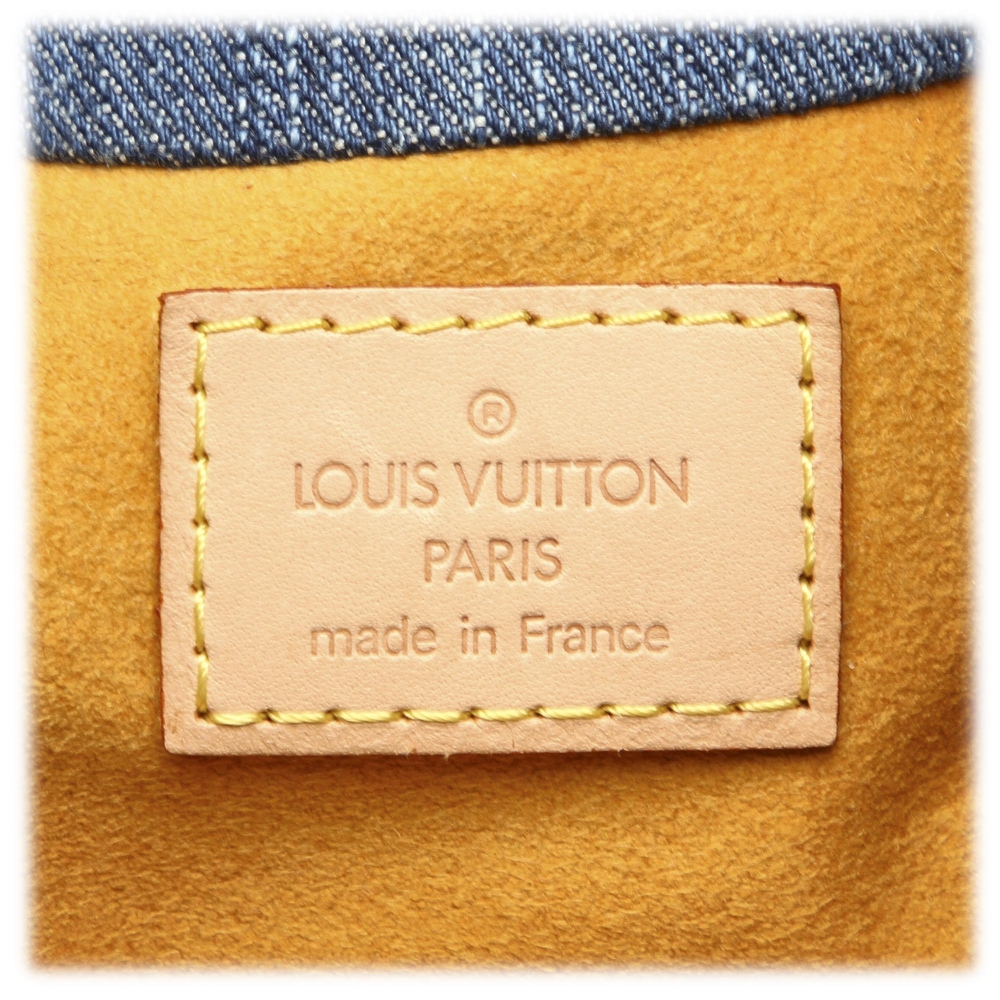 Vintage Authentic Louis Vuitton Fabric Monogram Pleaty Handbag