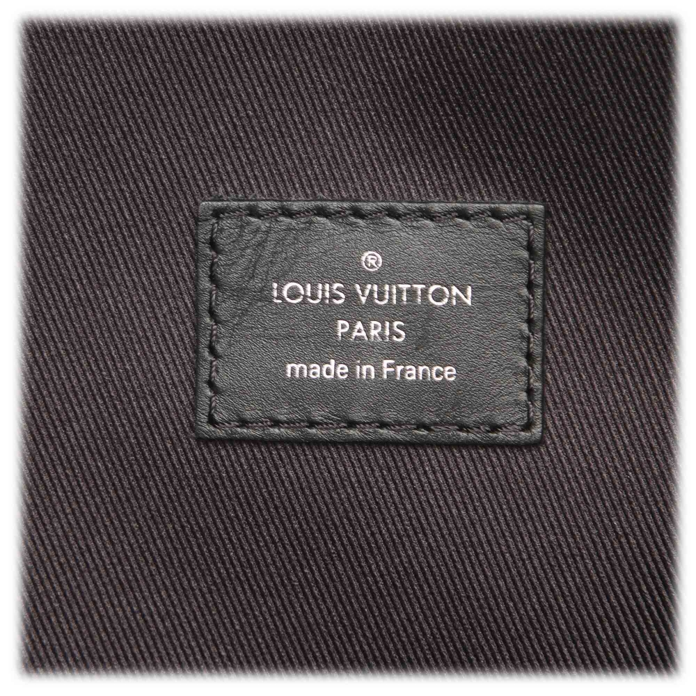 Louis Vuitton Vintage - Monogram Eclipse Apollo Backpack - Black