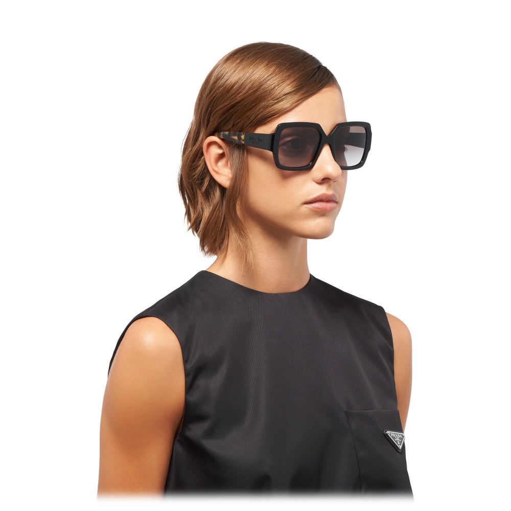 Prada 2025 monochrome sunglasses