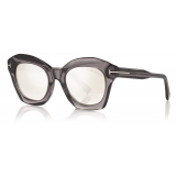 Tom Ford - Bardot Sunglasses - Occhiali da Sole Cat-Eye - Grigio Fumo - FT0689 - Occhiali da Sole - Tom Ford Eyewear
