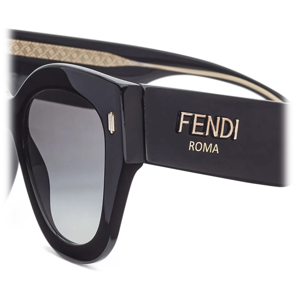 Fendi Eyewear cat-eye frame glasses, Black