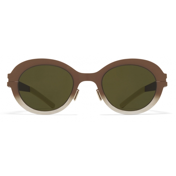 Mykita - Focus - Mykita & Bernhard Willhelm - Terra d’Ombra Argento Verde - Mylon Collection - Occhiali da Sole - Mykita Eyewear