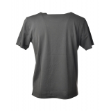 C.P. Company - T-Shirt con Logo Scritta - Grigio - Maglia - Luxury Exclusive Collection