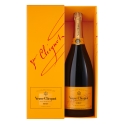 Veuve Clicquot Champagne - Yellow Label - Brut - Magnum - Astucciato - Pinot Noir - Luxury Limited Edition - 1,5 l