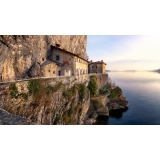 Rent Offshore Lago Maggiore - Borromean Gulf Apericruise - Exclusive Luxury Private Tour - Yacht - Panoramic Cruise