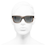 Chanel - Occhiali da Sole Rettangolari - Grigio - Chanel Eyewear