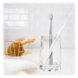 Nu Skin - AP 24 Whitening Toothbrush - Bianco/Verde - Body Spa - Beauty - Apparecchiature Spa Professionali