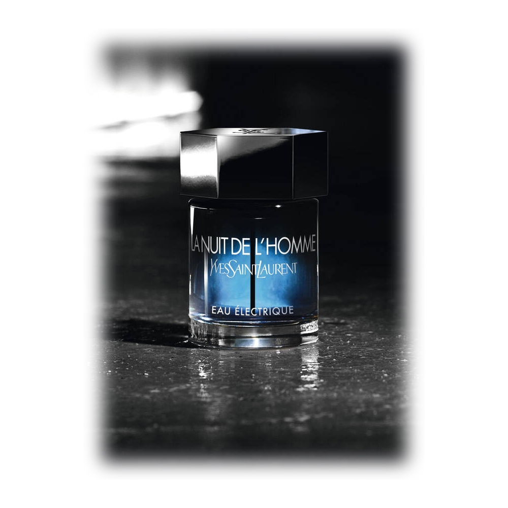 Yves Saint Laurent La Nuit de L'Homme Eau Electrique Eau de Toilette Spray 2oz