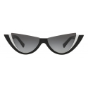 Valentino - Occhiale da Sole Cat-Eye in Acetato con Roman Stud - Bianco Nero - Valentino Eyewear