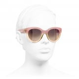 Chanel - Occhiali da Sole a Farfalla - Corallo - Chanel Eyewear