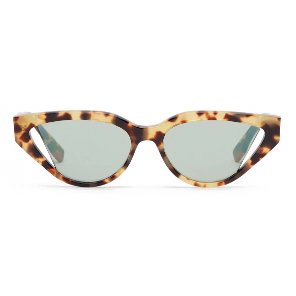 Fendi - Fendi Way - Occhiali da Sole Cat-Eye - Havana Giallo Grigio - Occhiali da Sole - Fendi Eyewear