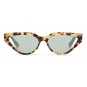 Fendi - Fendi Way - Occhiali da Sole Cat-Eye - Havana Giallo Grigio - Occhiali da Sole - Fendi Eyewear