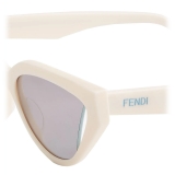Fendi - Fendi Way - Occhiali da Sole Cat-Eye - Bianco Grigio - Occhiali da Sole - Fendi Eyewear