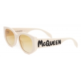 Alexander McQueen - Occhiali da Sole Ovali McQueen Graffiti - Bianco Giallo - Alexander McQueen Eyewear