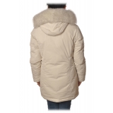 Woolrich - Piumino con Cappuccio Bordato di Pelliccia in Volpe - Bianco - Giacca - Luxury Exclusive Collection