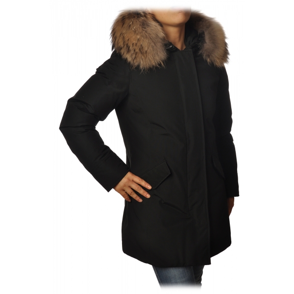 Woolrich - Jacket with Fur-Trimmed Hood - Black - Jacket - Luxury Exclusive Collection