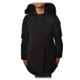Woolrich - Jacket with Fox Fur-Trimmed Hood - Black - Jacket - Luxury Exclusive Collection