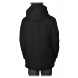 Woolrich - Parka con Cappuccio e Bottoni in Contrasto - Nero - Giacca - Luxury Exclusive Collection