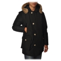 Woolrich - Parka con Cappuccio e Bottoni in Contrasto - Nero - Giacca - Luxury Exclusive Collection