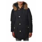 Woolrich - Parka con Cappuccio e Bottoni in Contrasto - Blu - Giacca - Luxury Exclusive Collection