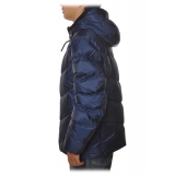 Woolrich - Short Down Jacket in Quilted Effect - Blue - Jacket - Luxury Exclusive Collection