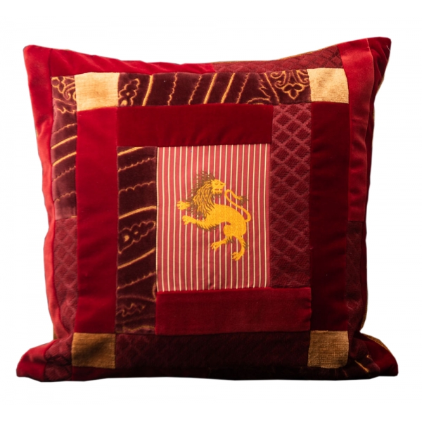 Nicolao Atelier - Patchwork Cushion in Rubelli Fabric - Lion Shade Red - Pillow - Made in Italy - Luxury Exclusive Collection