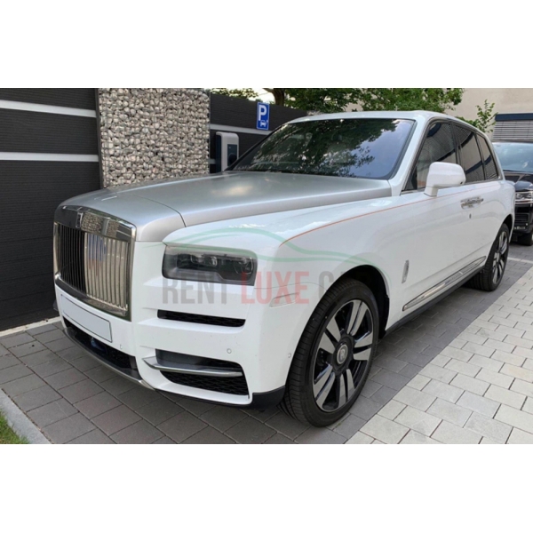 Rent Luxe Car - Rolls-Royce Cullinan - Exclusive Luxury Rent