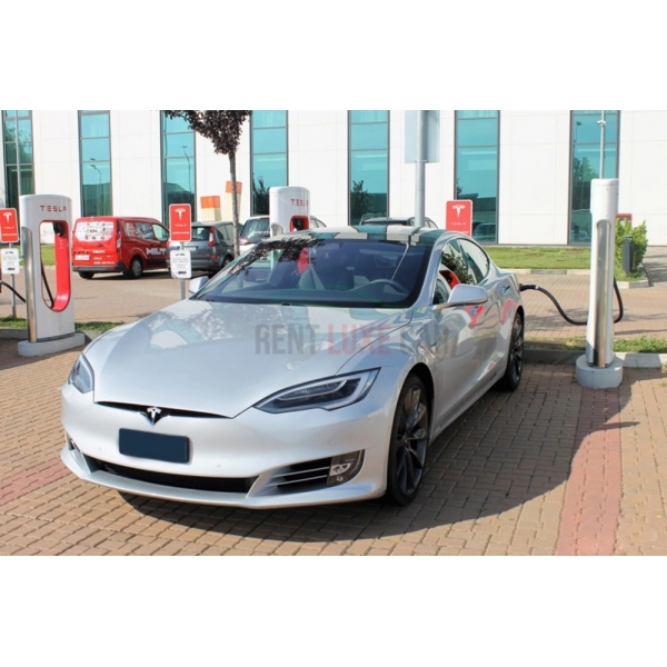 Rent Luxe Car - Tesla Model S P100DL - Exclusive Luxury Rent