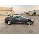 Rent Luxe Car - Tesla Model S - Exclusive Luxury Rent