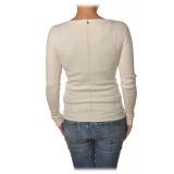 Patrizia Pepe - Elasticized Sweater with V-neck - White - Pullover - Made in Italy - Luxury Exclusive Collection