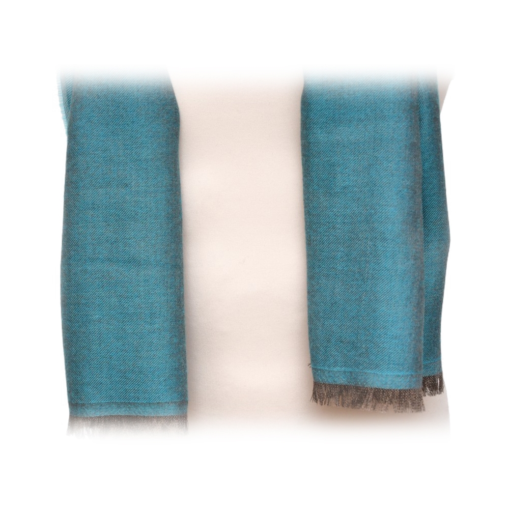 Fefè Napoli - Turquoise Cashmere Silk Elegance Scarf - Scarves and Foulards  - Handmade in Italy - Luxury Exclusive Collection - Avvenice