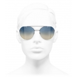 Chanel - Occhiali da Sole Pilota - Argento Scuro Azzurro - Chanel Eyewear