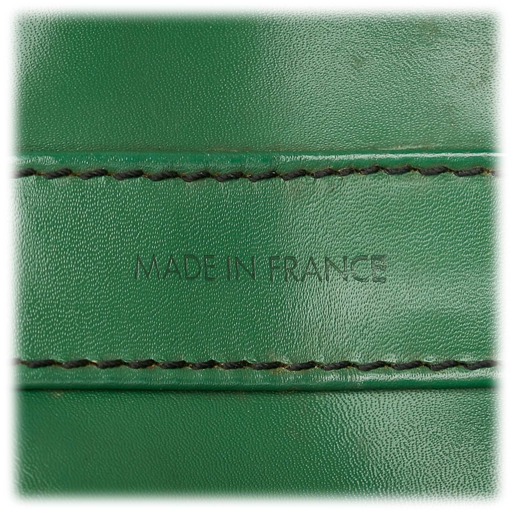 Louis Vuitton Borneo Green Epi Leather Randonnee Backpack GM Louis Vuitton  | The Luxury Closet