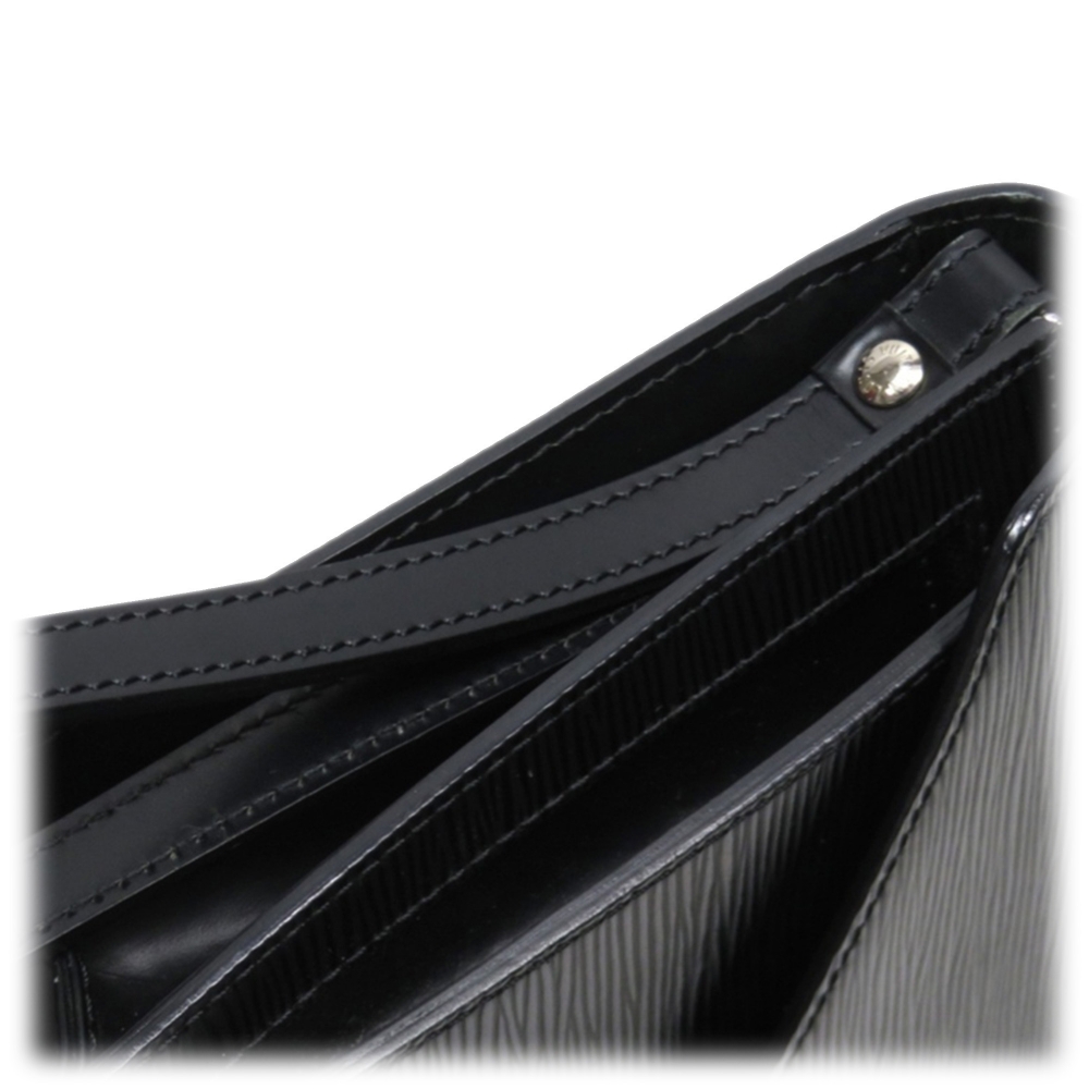 Louis Vuitton - Pochette Sellier Dragonne Epi Leather Noir