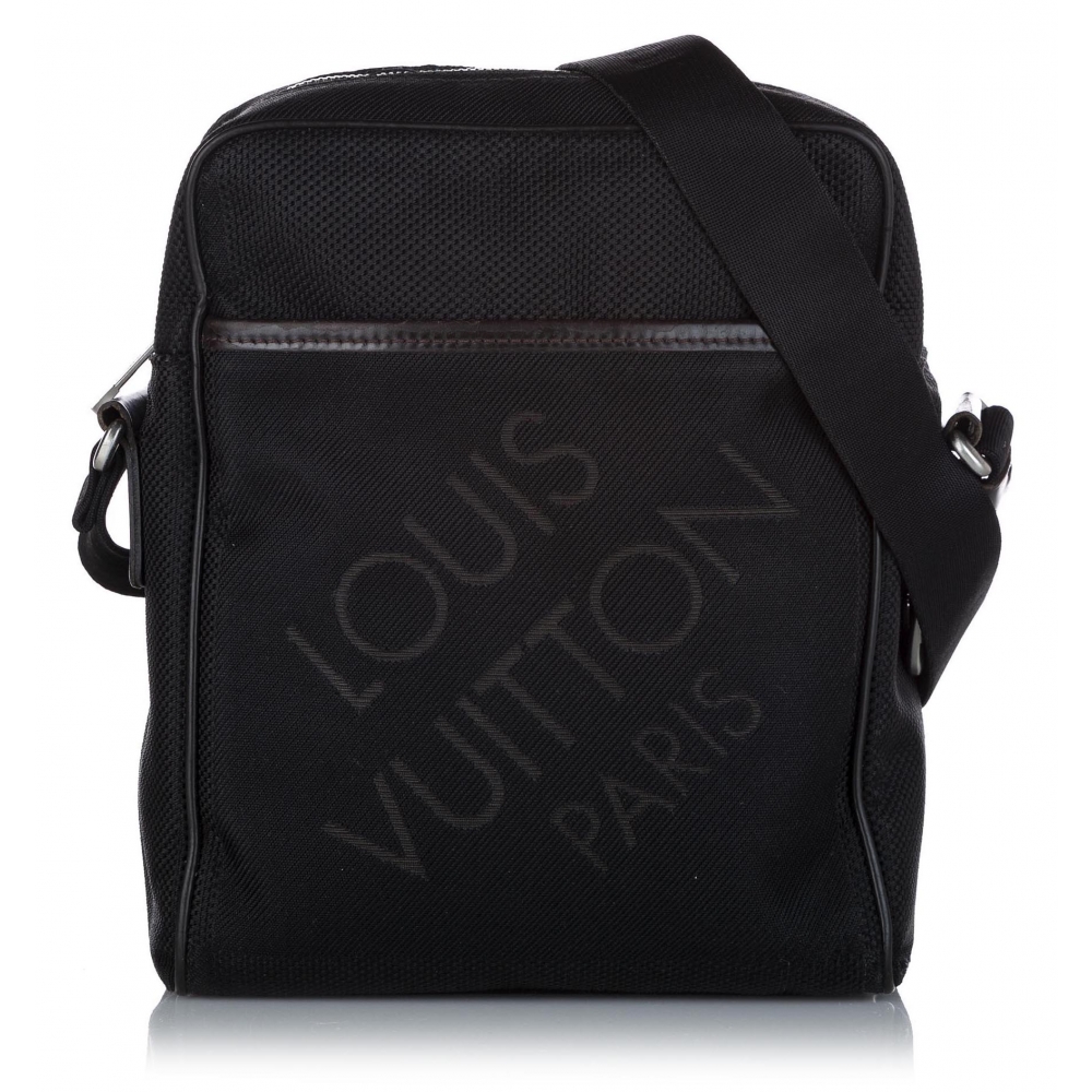 Borsa Louis Vuitton in pelle e tessuto