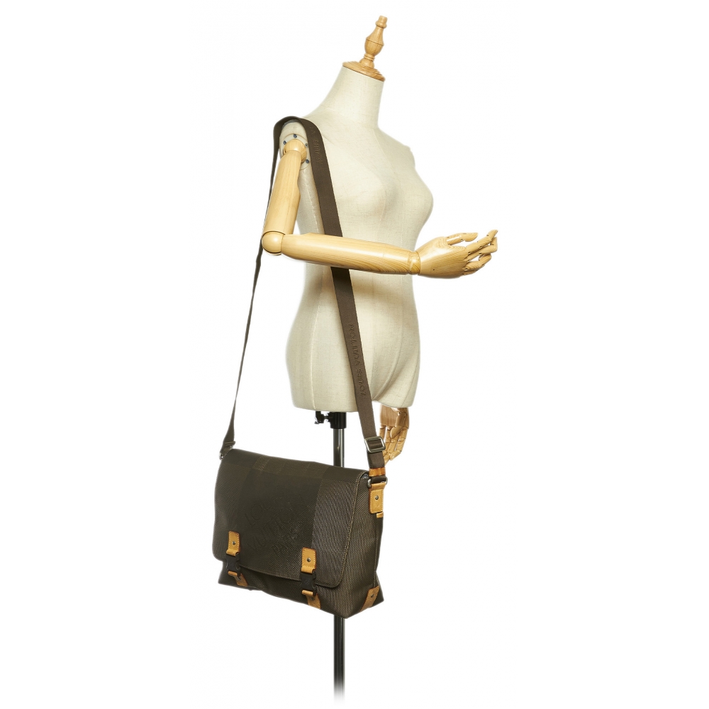 Louis Vuitton Explorateur Shoulder Bag Damier Geant Canvas Brown