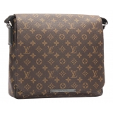 Louis Vuitton Vintage - Monogram Macassar District MM - Brown Black - Monogram Canvas Crossbody Bag - Luxury High Quality