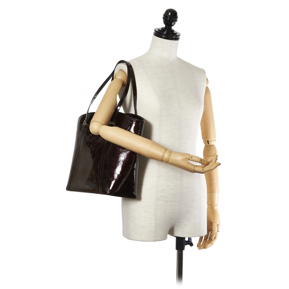 Louis Vuitton, Bags, Louis Vuitton Vernis Avalon Mm M9567 Bag Tote Ladies