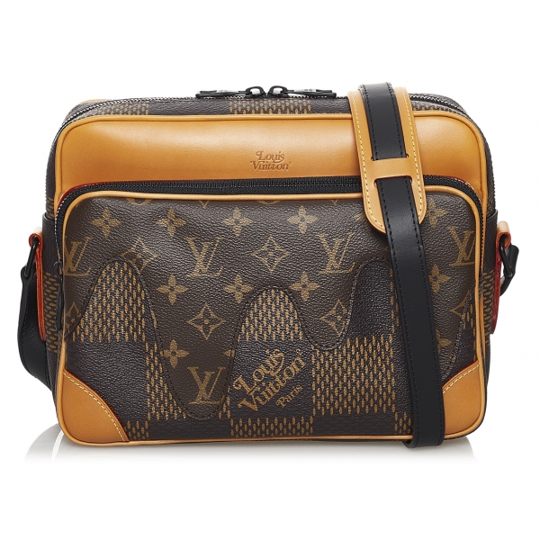 Vintage Larger Louis Vuitton Nil Crossbody Monogram Purse Bag