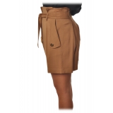 Elisabetta Franchi - High-Waist Shorts in Light Fabric - Brown - Trousers - Made in Italy - Luxury Exclusive Collection