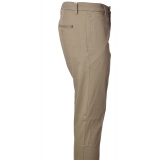 Dondup - Pantalone con Gamba Affusolata e Tasche a Filo - Sabbia - Pantalone - Luxury Exclusive Collection