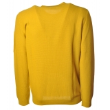 C.P. Company - Pullover Made of Textured Fabric - Yellow - Sweater - Luxury Exclusive Collection