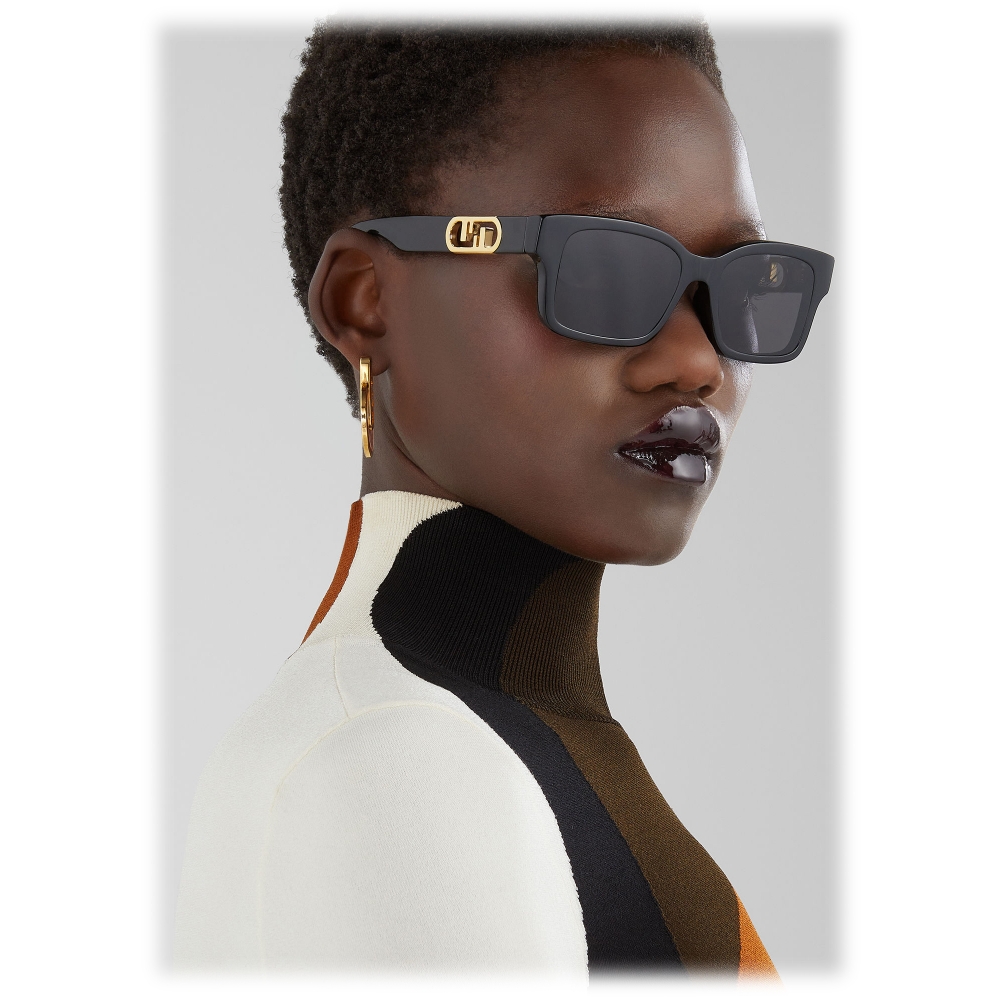 Sunglasses - Fendi O'Lock