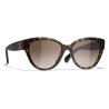 Chanel - Occhiali da Sole a Farfalla - Tartaruga Scuro Marrone Sfumate - Chanel Eyewear